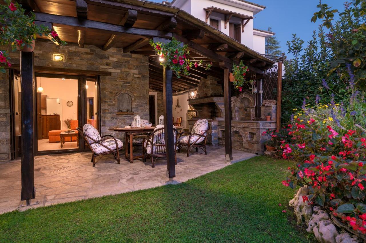 Villa Begonia By The Sea Koropi Ngoại thất bức ảnh